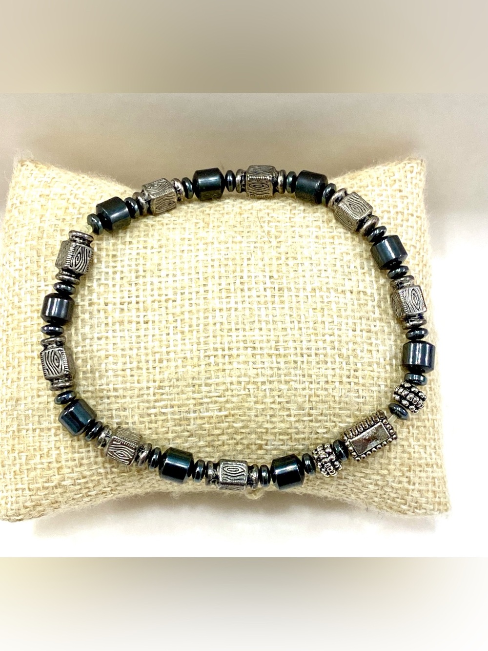 NWOT Vintage Antique Silver Tone Hematite and Detailed Tribal Bead Bracelet